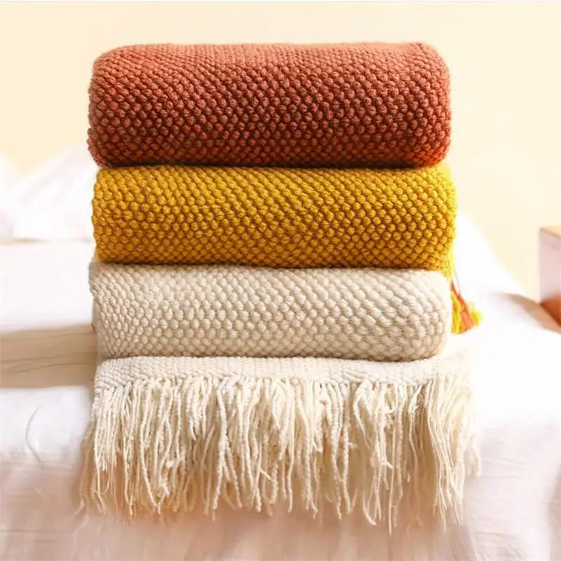 Nordic Knitted Throw Blanket — Soft Winter Plaid with Tassels